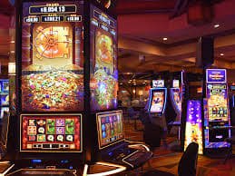Filipino players browsing jl26 sports and casino categories on mobile